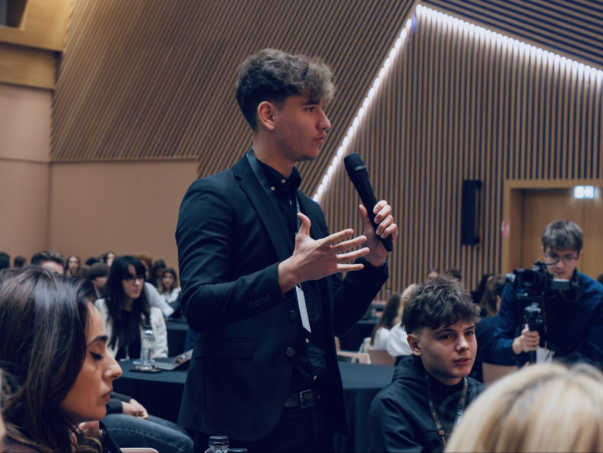 A student speaking during a LeadUP session